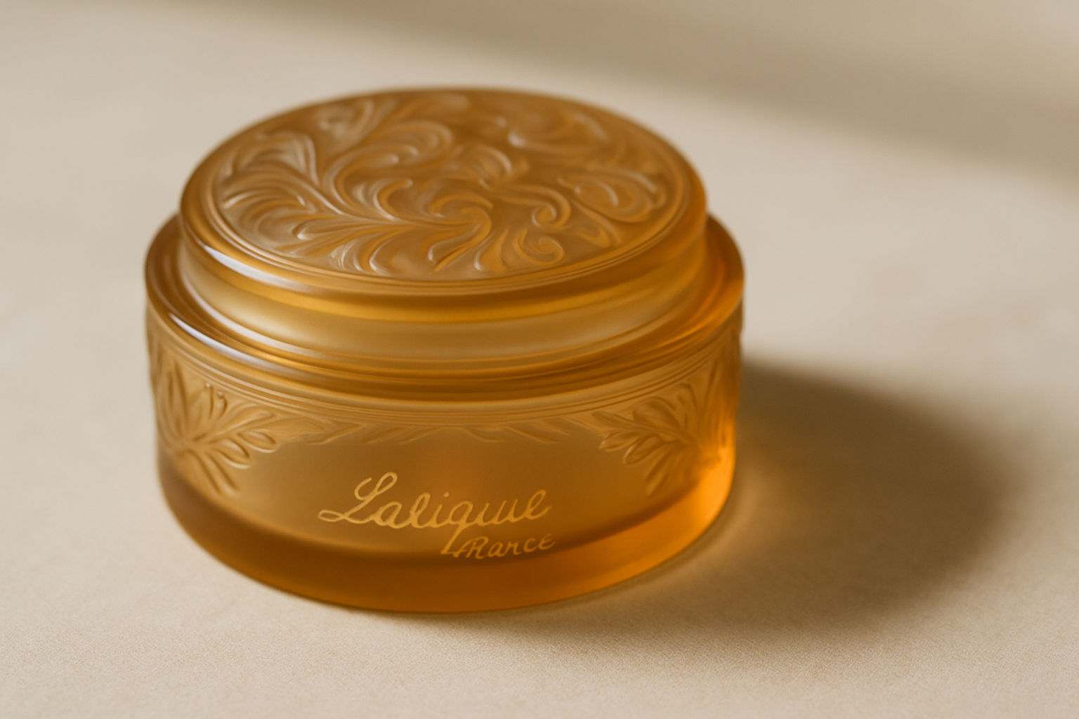 A signed Lalique antique glass box highlighting the importance of maker